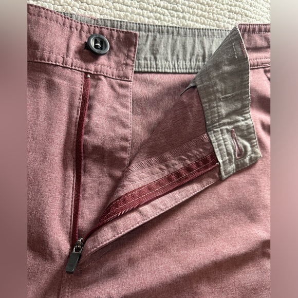 O’NEILL Hybrid Heathered Red Activewear Performance shorts, Mens Size 38 EUC - Picture 6 of 15